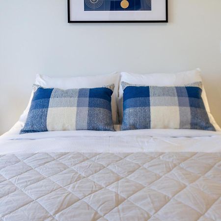 City Lights Retreat With Carpark 2 Bed 2 Bath كريستتشيرش المظهر الخارجي الصورة