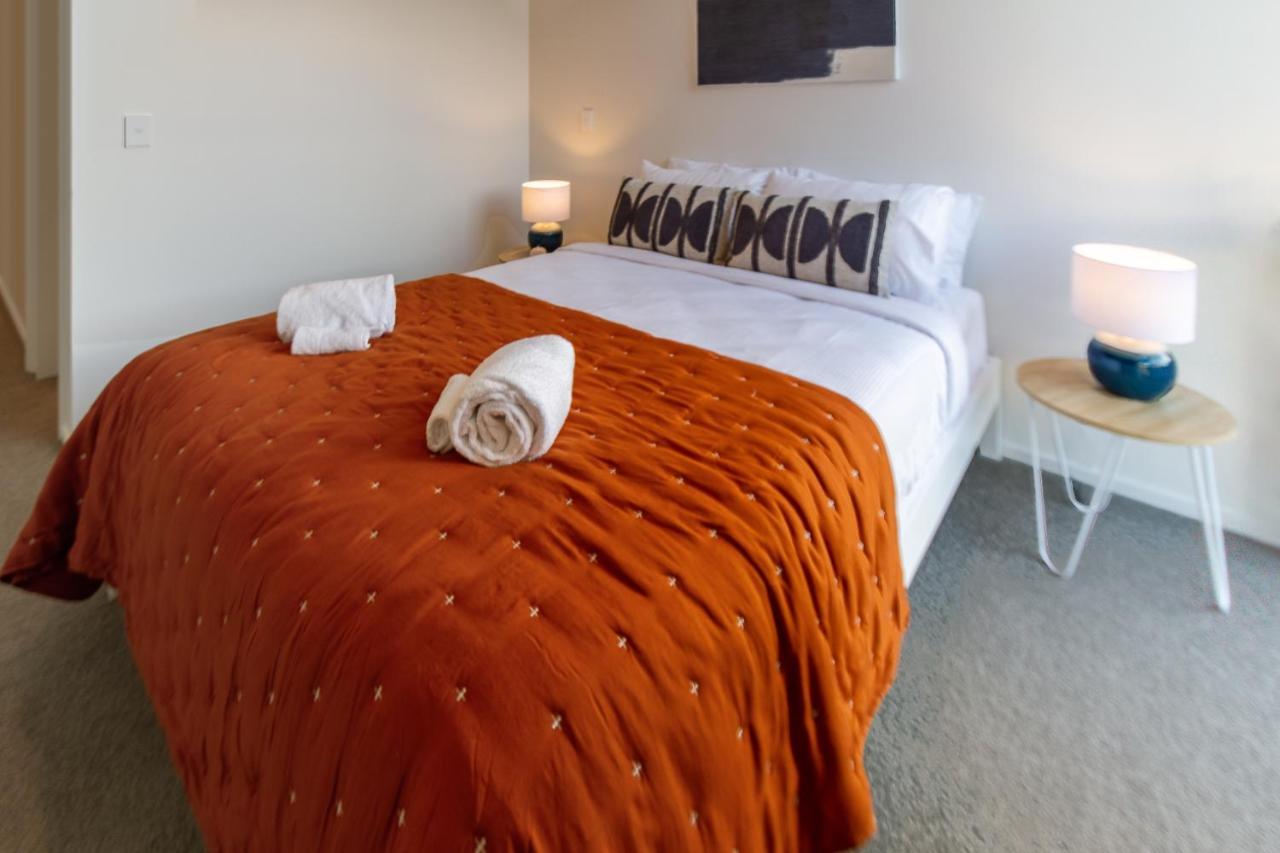 City Lights Retreat With Carpark 2 Bed 2 Bath كريستتشيرش المظهر الخارجي الصورة
