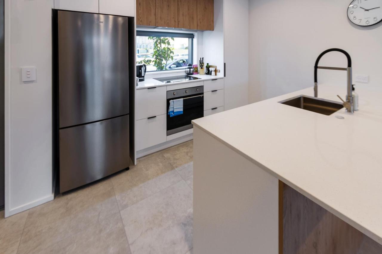 City Lights Retreat With Carpark 2 Bed 2 Bath كريستتشيرش المظهر الخارجي الصورة